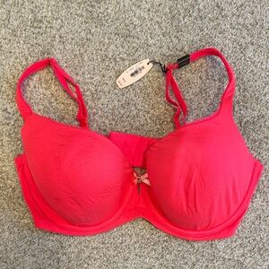 Victoria's Secret Bright Pink Underwire Bra